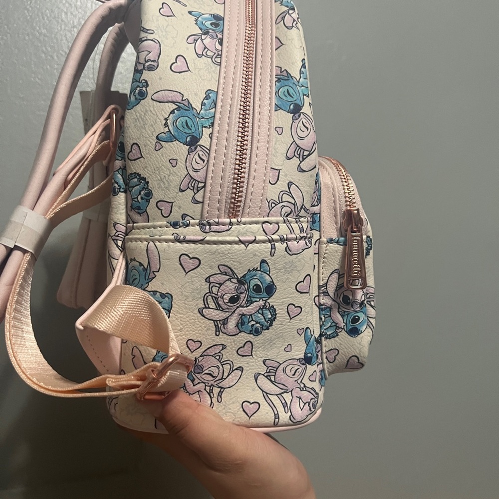 Loungefly Disney Stitch Kids Backpack - Cream and Blue - Picture 3 of 5